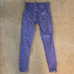 Gym shark leggings